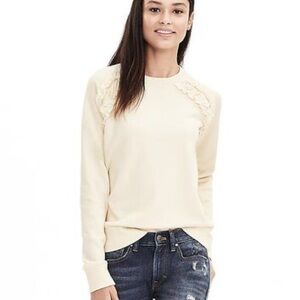 Banana Republic Cream Crew Neck Sweatshirt